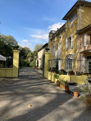 Chateau De La Prade Bram 외부 사진